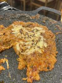 【福岡グルメ】もつ鍋の新しい食べ方！オリジナルの味噌だ焼き上げたもつ鍋