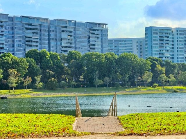 Bedok Reservoir Park