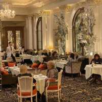 รีวิวโรงแรมหรูในยุโรป: The Savoy, London 🏨🇬🇧