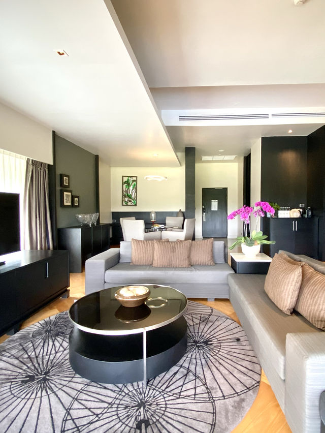 Suite ห้องเดียวใน resort 🍸 ทั้งวิวสระ+แม่น้ำ ฟินๆ