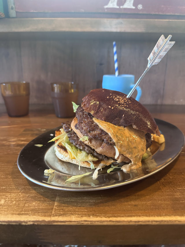 【熊本観光/グルメ】百名店のハンバーガー🍔 【熊本観光/グルメ】百名店のハンバーガー🍔