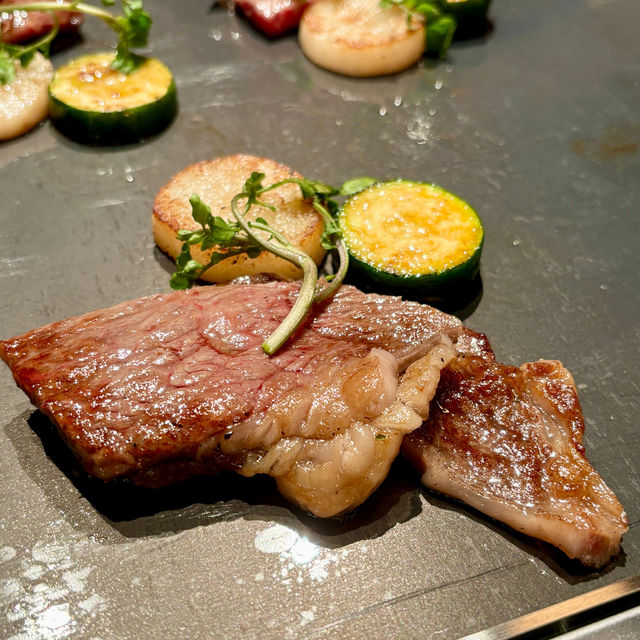 【大阪・梅田】ふわふわ食感の大阪お好み焼き「清十郎 阪急うめだ店」