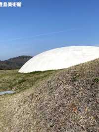 【たったひとつの展示物💧】大自然の中にある美術館と豊島の紹介☀️