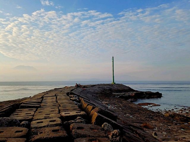 【佩妮達島】KUTAMPI Beach：寧靜海灘，絕對值得一遊