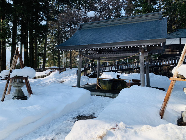 雪国の無人神社！！