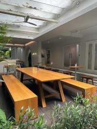  Yellow Lane cafe at Ari
