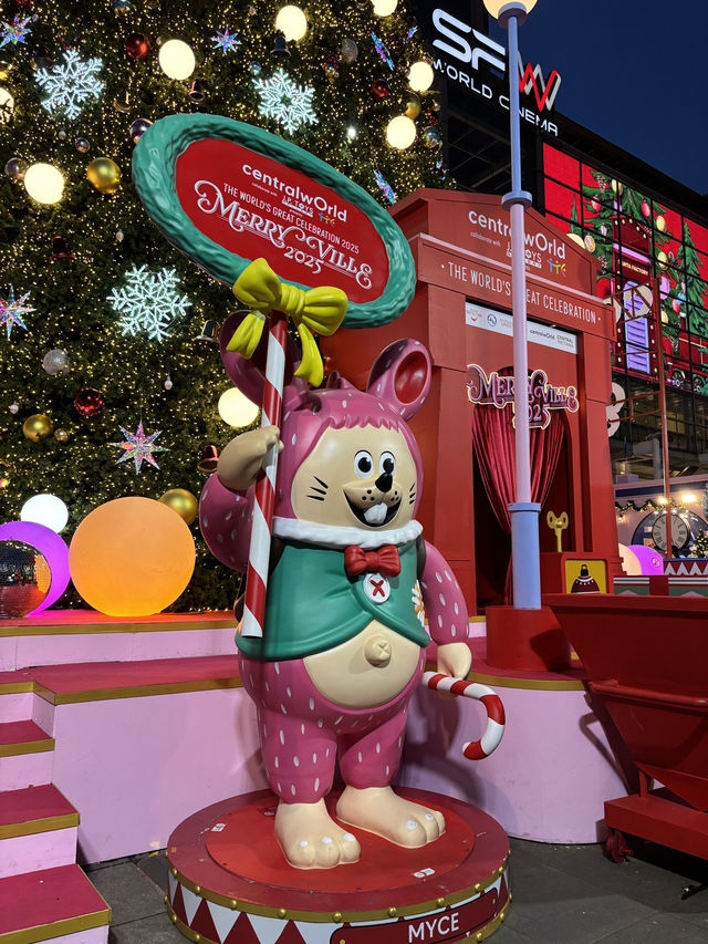 Christmas tree at Central World