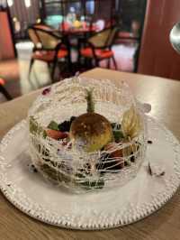 中環超靚岩晒打卡嘅tiramisu😍
