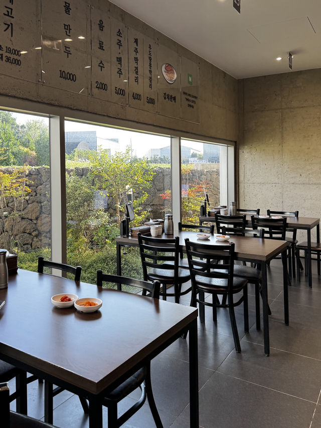 제주도 넘버원 고기국수 맛집, 자매국수