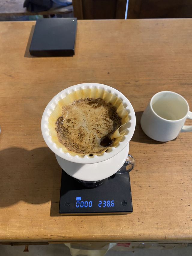 《アアアアアア 豆焙所》體驗手沖咖啡的溫度與香氣