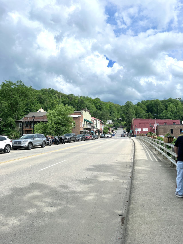 [北卡旅遊］Bryson City-大煙山入口的寶藏小鎮🏡⛰️