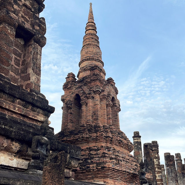 อุทยานประวัติศาสตร์สุโขทัย (เมืองเก่าสุโขทัย)