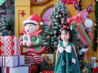 “𝐒𝐚𝐧𝐭𝐚'𝐬 𝐕𝐢𝐥𝐥𝐚𝐠𝐞” 🎅🏻🎄