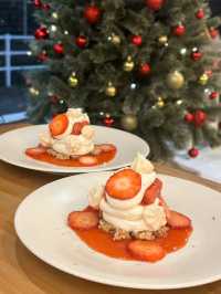【福岡カフェ】クリスマスツリーがかわいい！福岡の人気カフェ！