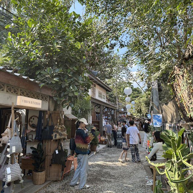 บ้านข้างวัด ที่เที่ยวใหม่ของคนเชียงใหม่