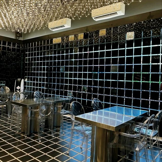 Modern Dining at Stairs Prawirotaman