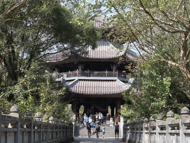 Exploring the Ancient Serenity of Bai Dinh Pagoda, Ninh Binh