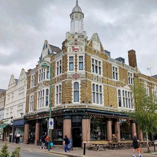 The Red Lion