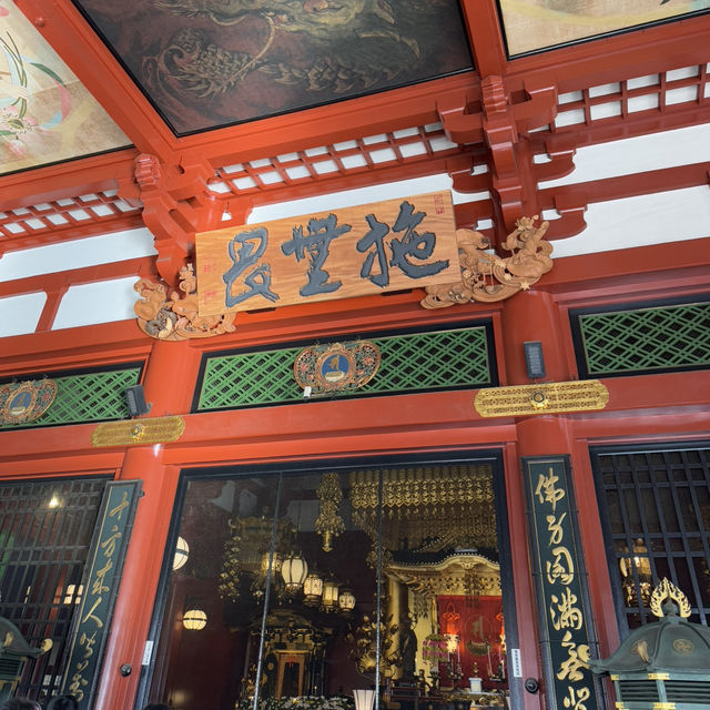 Exploring Sensoji Temple, Tokyo