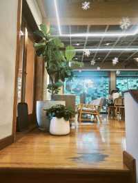 Nana Coffee Roasters Ari ร้านดังถูกใจคอกาแฟ