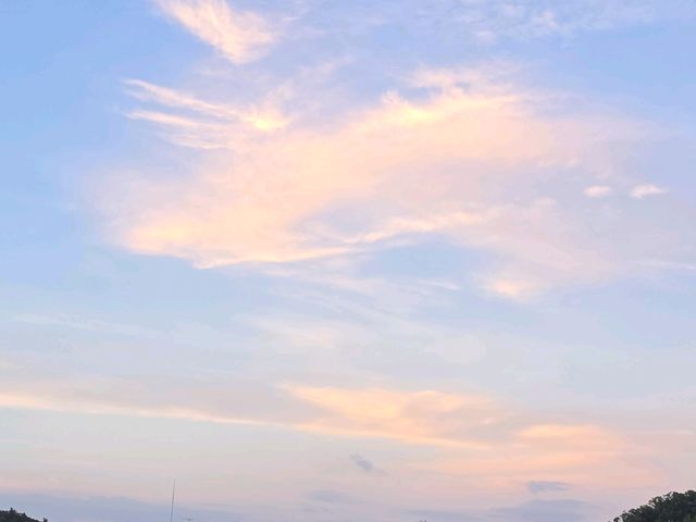 西貢‐簡直是香港最美後花園，這裏拍雲彩山水都非常出片🌇🤩