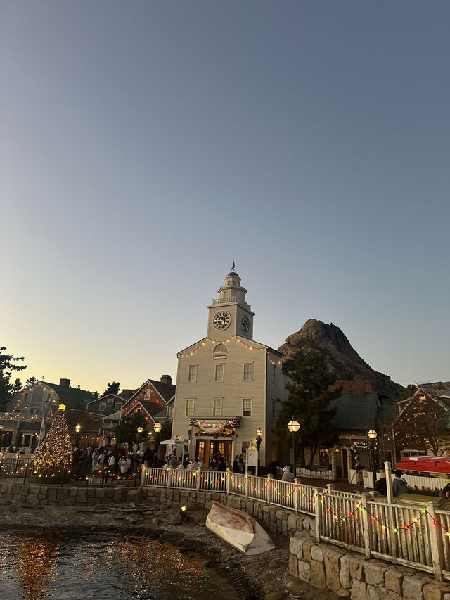 Disney Sea มีอะไรบ้าง จองตั๋วยังไง