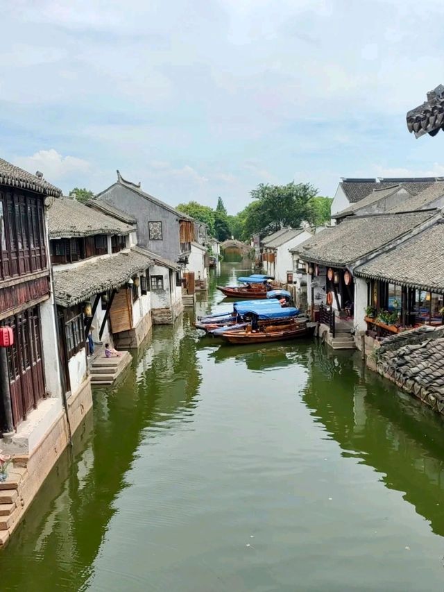 Fu'an Bridge: The Heart of the Old Market