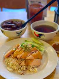 : 페낭 맛집 추천 : Tong Seng Hainanese Chicken Rice 하이난 치킨 덮밥 👍