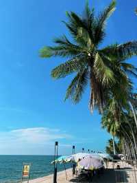ชายหาดบางแสน ⛱️