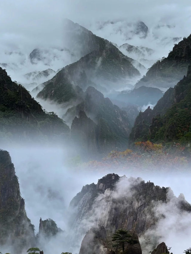 Climbing Huangshan Mountain