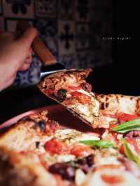 《灣仔新店》米芝蓮必比登推介既拿坡里薄餅店🍕😚