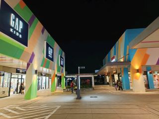 해안 쇼핑 천국, MITSUI OUTLET PARK 타이중 항구와 타이중 스타 대관람차의 완벽한 결합.