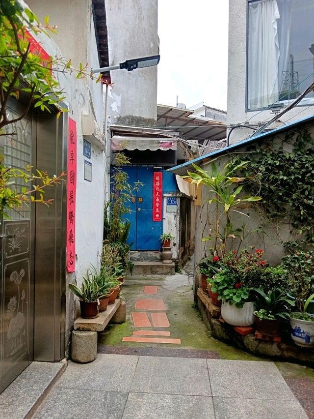Zengcuo'an: Xiamen's Coastal Gem of Culture and Cuisine