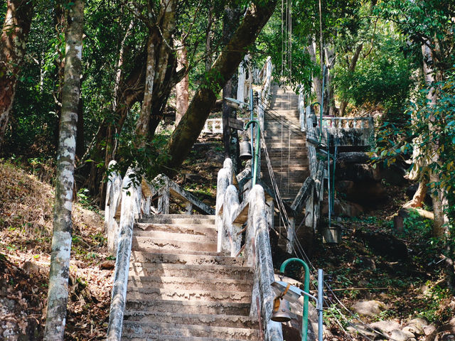 พระธาตุภูเพ็ก