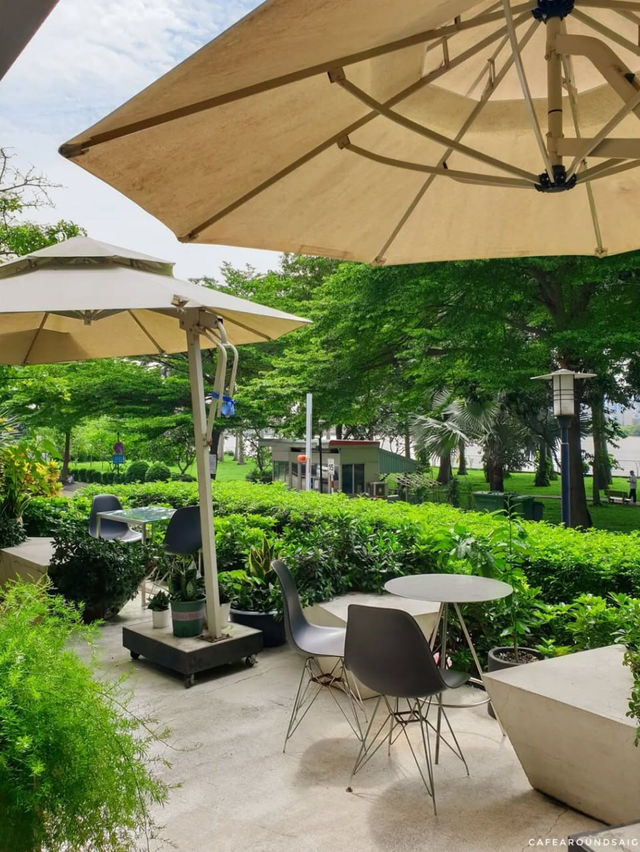 Bosgaurus Coffee Roasters