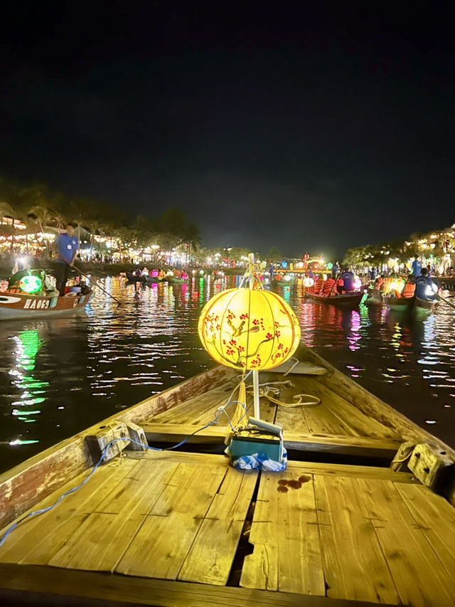 A Slow & Dreamy Getaway in Hoi An – Beach Days & Lantern Nights 