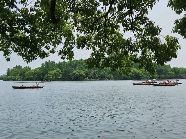 A trip to the West Lake at Hangzhou