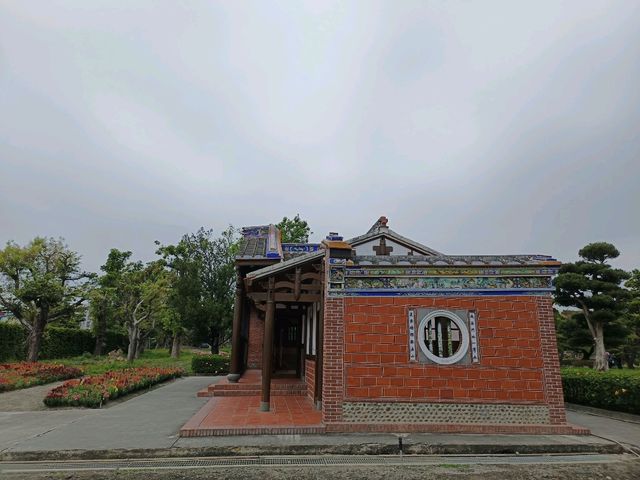 藝術走入生活，成美文化園裝置藝術區漫遊。