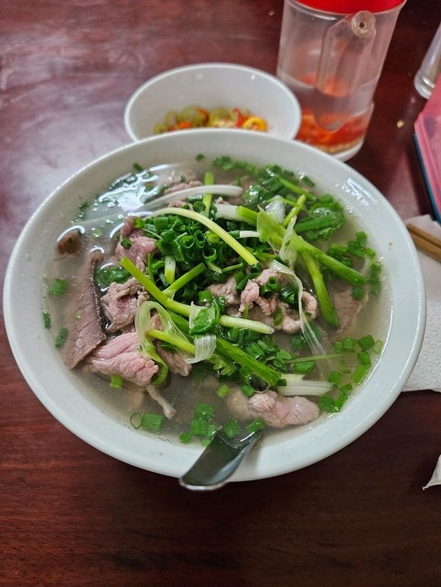 크루즈와 함께하는 하롱베이, 그리고 하노이의 맛과 함께하는 여행