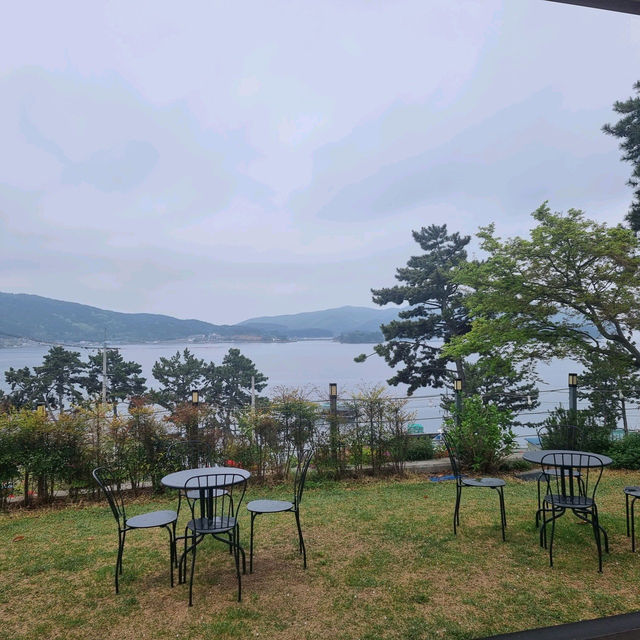 😍산과 바다가 아름답게 어우러진 마산 감성 카페 웨이브