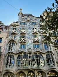 Stepping Into Gaudí’s Dreamworld in Barcelona ✨