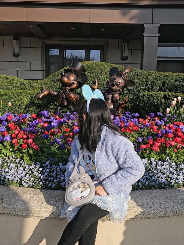 Spring Blossoms at Shanghai Disneyland Hotel Spring Blossoms at Shanghai Disneyland Hotel