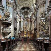 🏙️ Vienna on Foot: Waltzing Through the Imperial Heart
