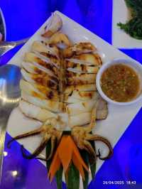 บลูฟิน ร้านอาหารชลบุรี