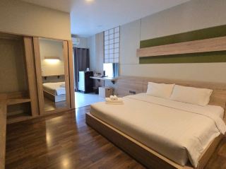 Zenith Residence Hotel