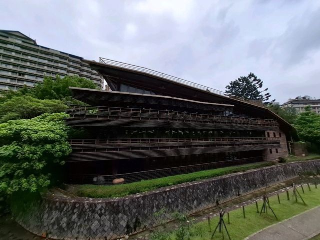 北投圖書館是一種生活的提案，也是親子共遊的理想舞台。
