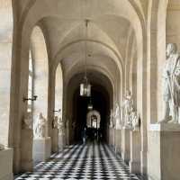 ✨ Palace of Versailles: A Feast of History & Culture!