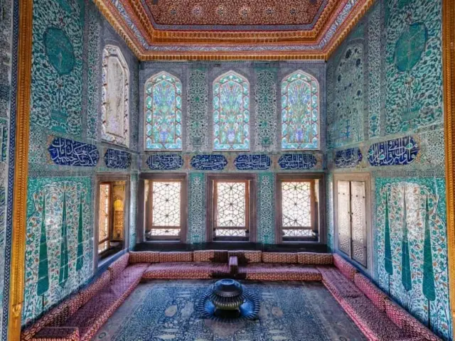 A 3-day Istanbul E-Pass (City Pass): Explore the city yourself!