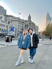 วัวกระทิง (The Bund)