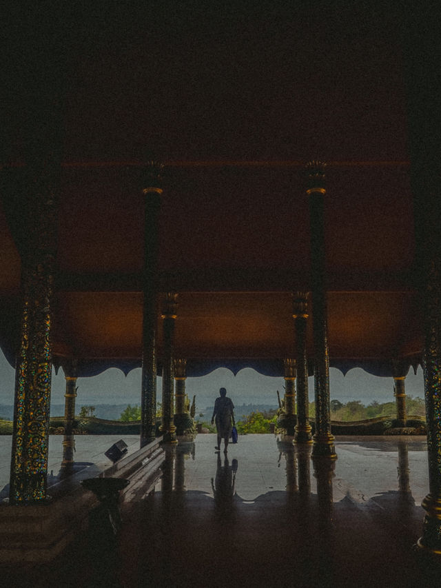 วัดสิรินธรวราราม(ภูพร้าว) จังหวัดอุบลราชธานี